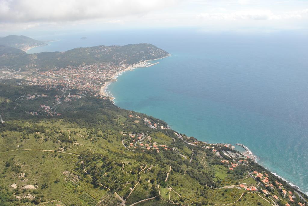 Hotel Galleano Laigueglia Zewnętrze zdjęcie