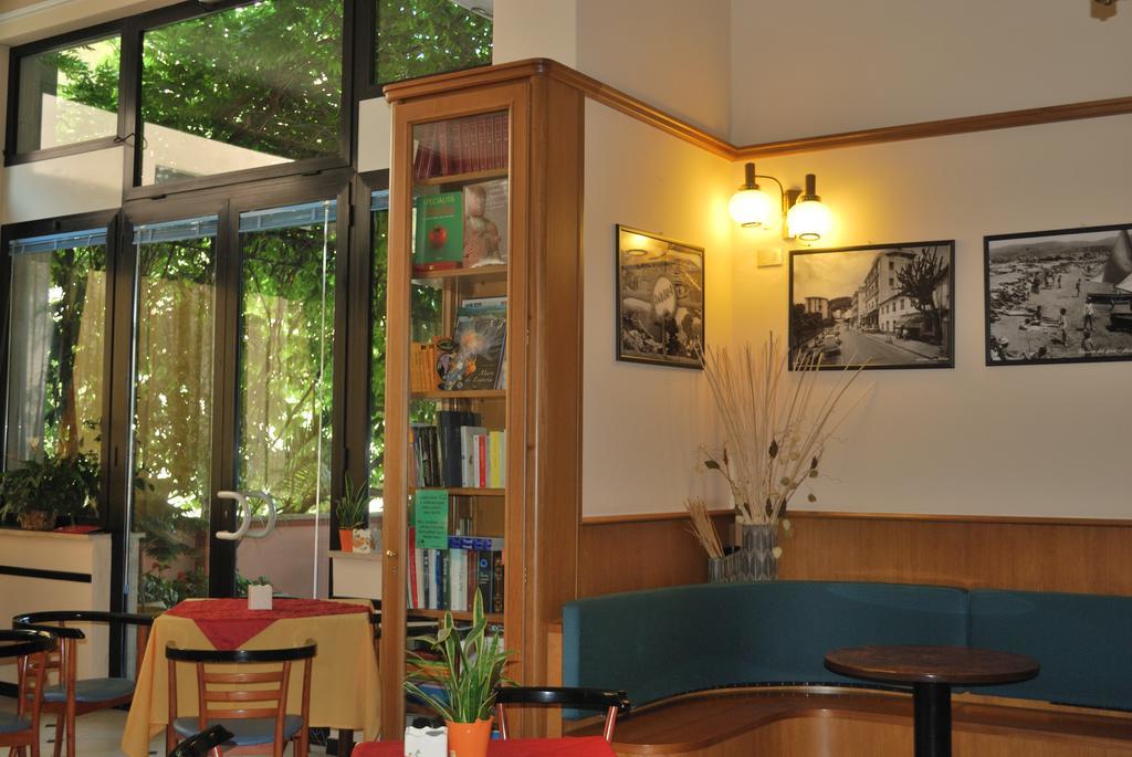 Hotel Galleano Laigueglia Zewnętrze zdjęcie